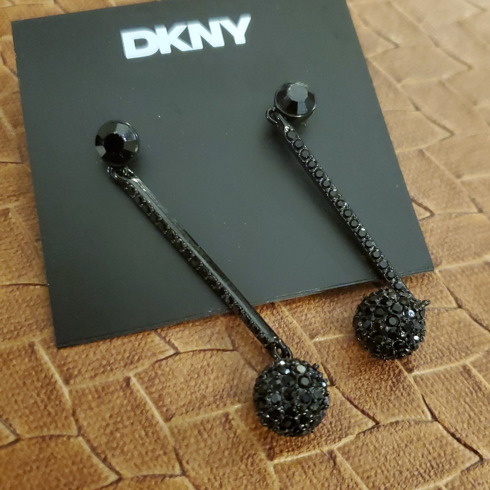 DKNY black onyx gemstone look studded ball drop dangling earrings brand new